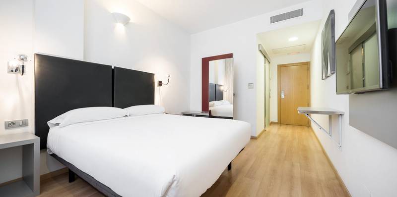  Hotel ILUNION Aqua 3 Valencia